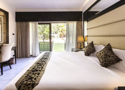 Amora Beach Resort Phuket - SHA Extra Plus фото 2, г. Банг Тао, 