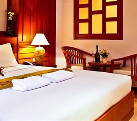 Cello Hotel