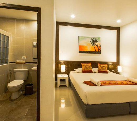 Phuket Airport Hotel - SHA Extra Plus