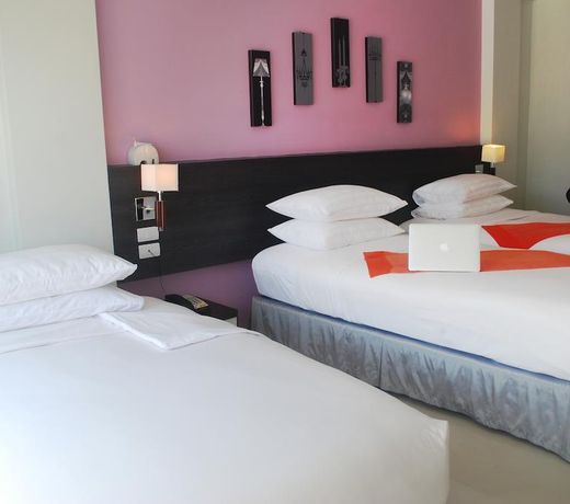 The Lantern Resorts Patong - SHA Extra Plus