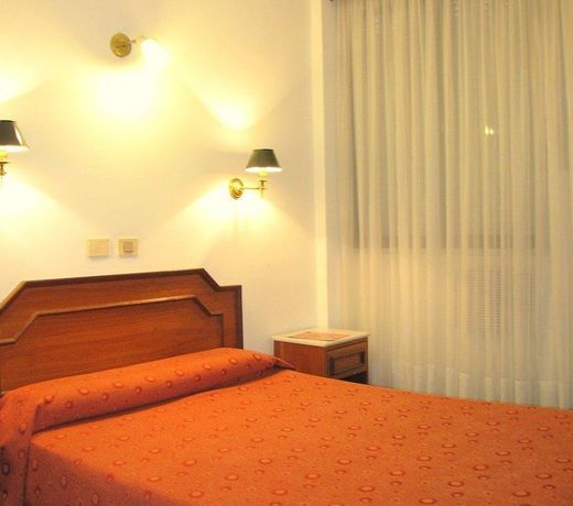 Hotel Tres Sargentos