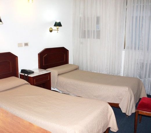 Hotel Tres Sargentos