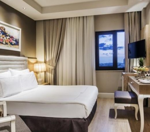 Bellis Deluxe Hotel