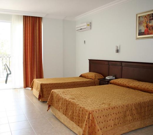 Kleopatra Royal Palm Hotel