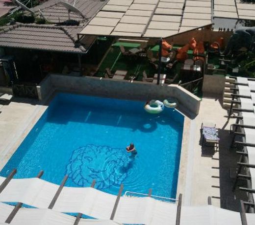 Safari Suit Hotel