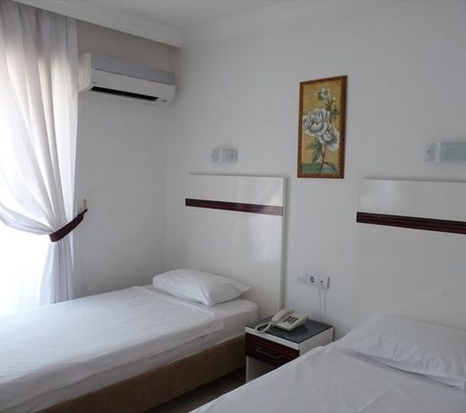Atalla Hotel