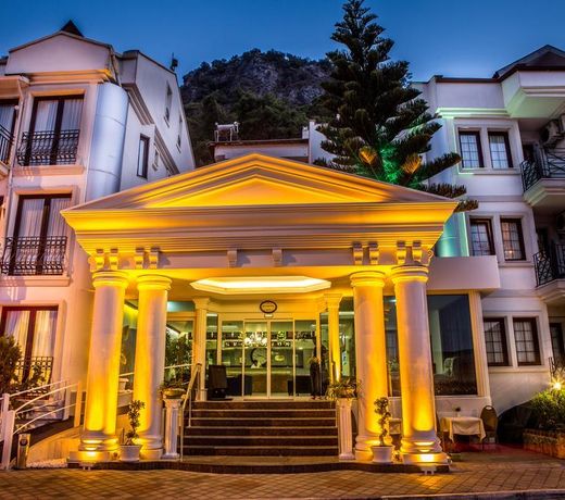 Ata Park Hotel