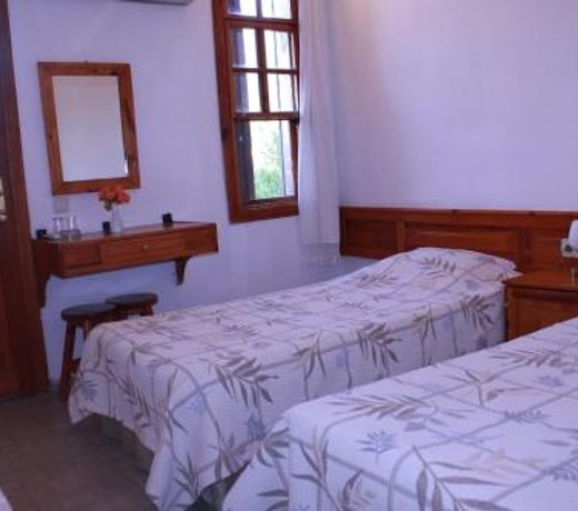 Elze Hotel