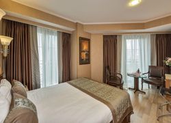 Отель İsfanbul Holiday Home & Suites фото 2