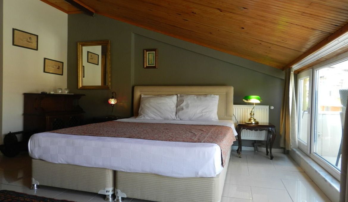 Berk Guesthouse - Grandma's House