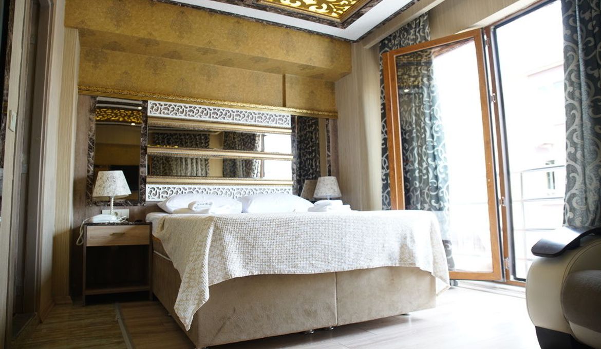Holiday Business Otel