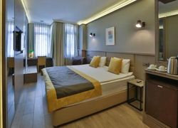 Seraglio Hotel & Suites фото 2