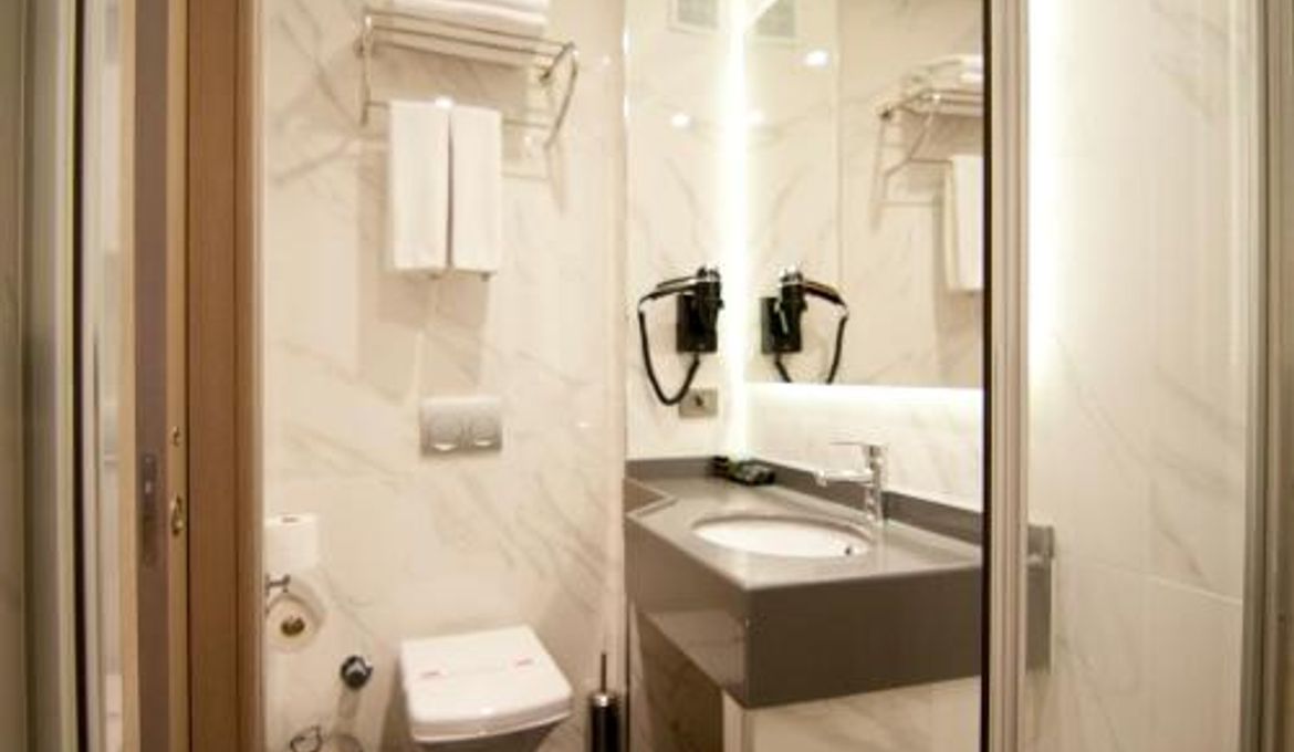 Hotel Seraglio