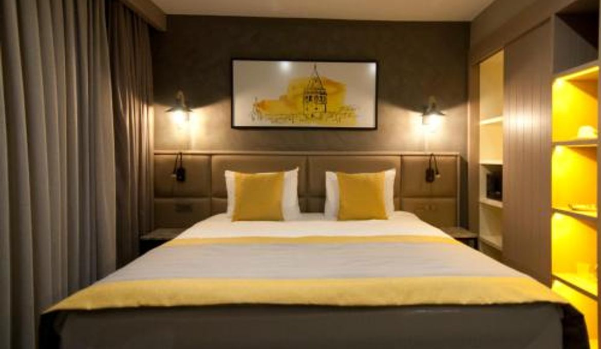 Hotel Seraglio