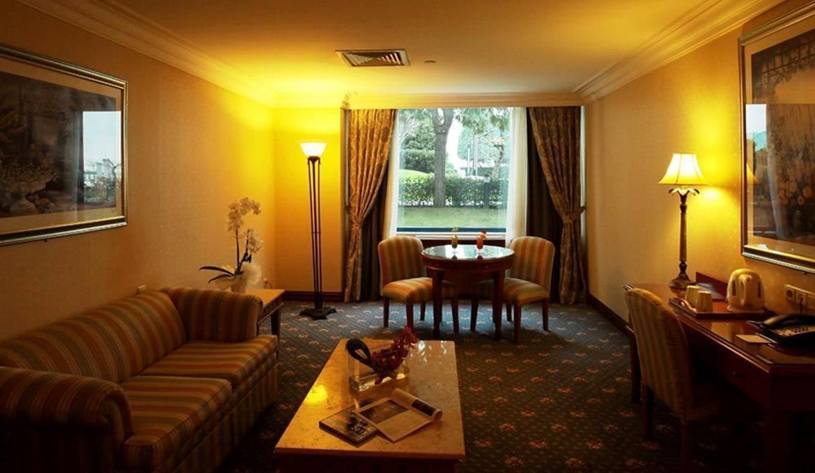 Renaissance Polat Istanbul Hotel