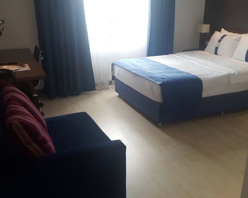 Holiday Inn Express Istanbul-Altunizade - Стамбул - фото 3