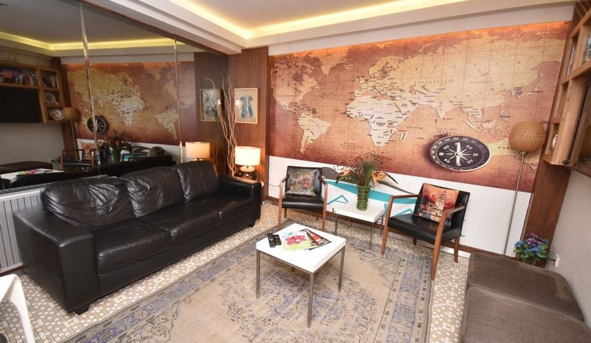 Elanaz Hotel