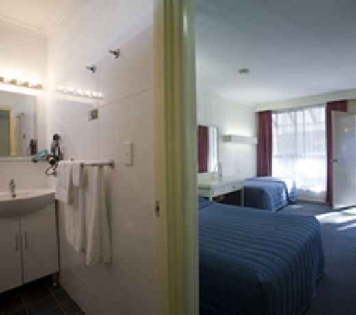 BERMUDA MOTOR INN