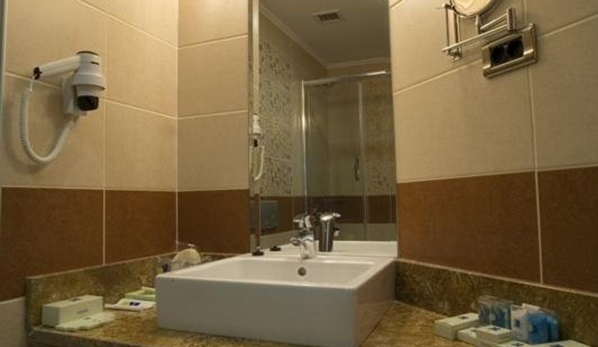 Dream Hill Business Deluxe Hotel Asia