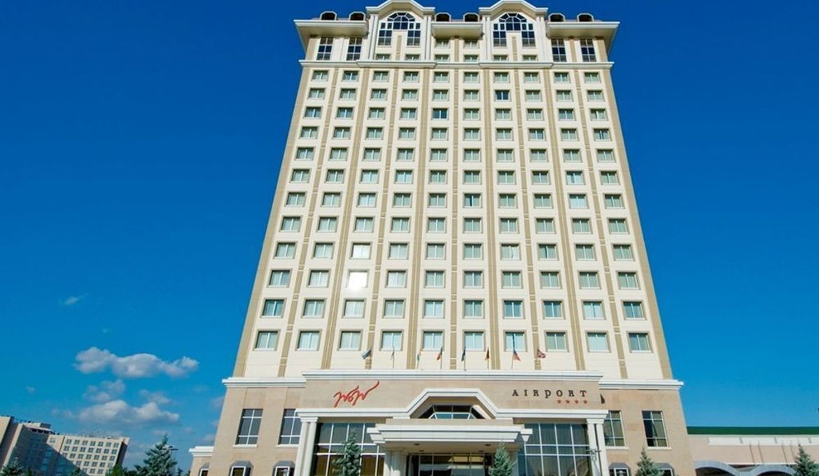 WOW Airport Hotel