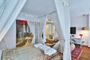 Senatus Suites