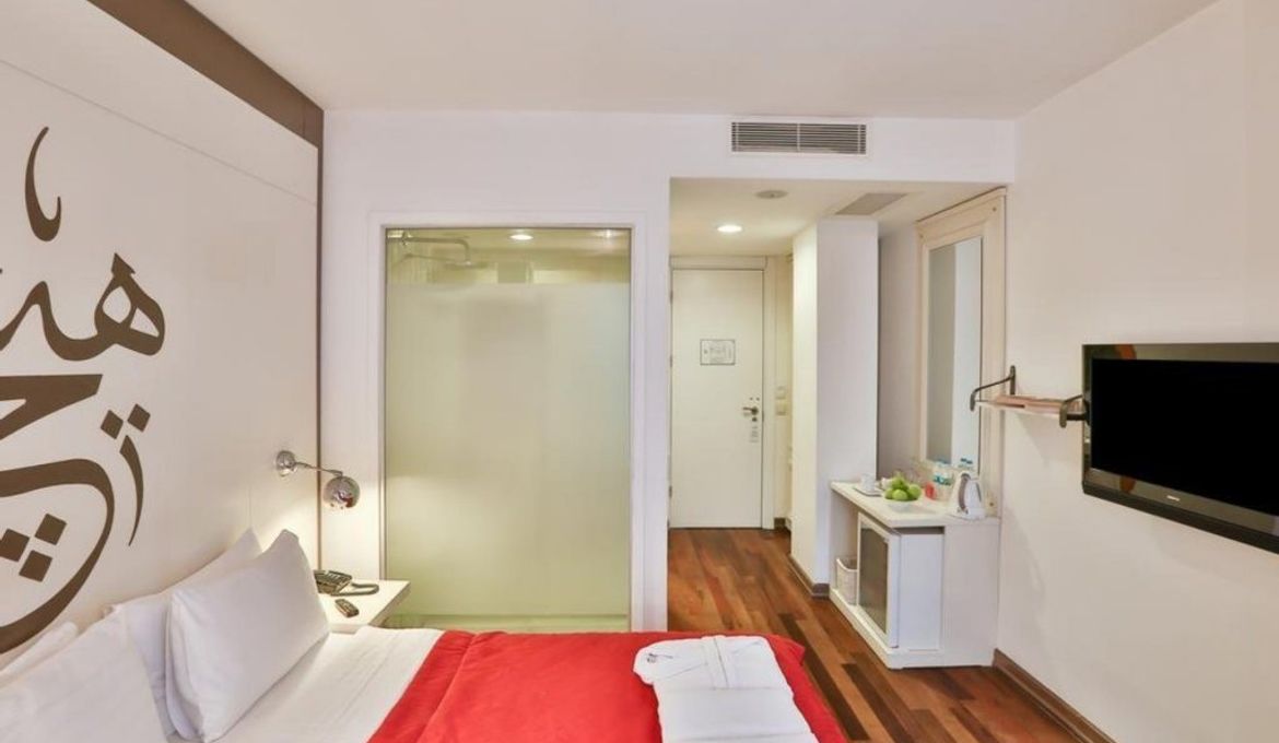 Senatus Suites