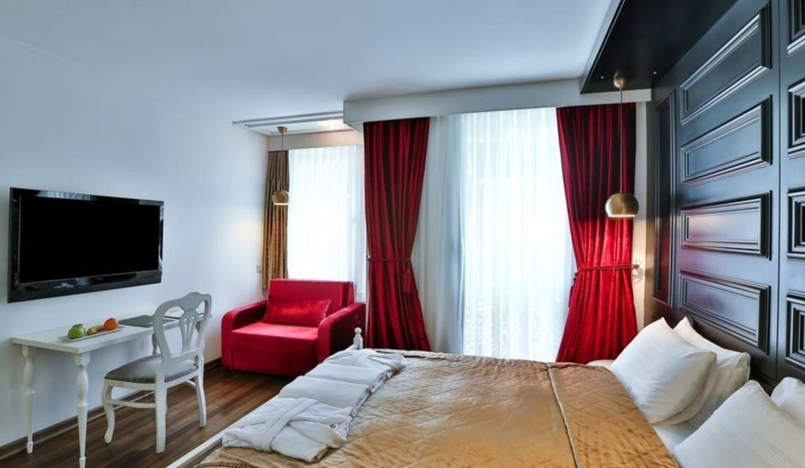 Senatus Suites