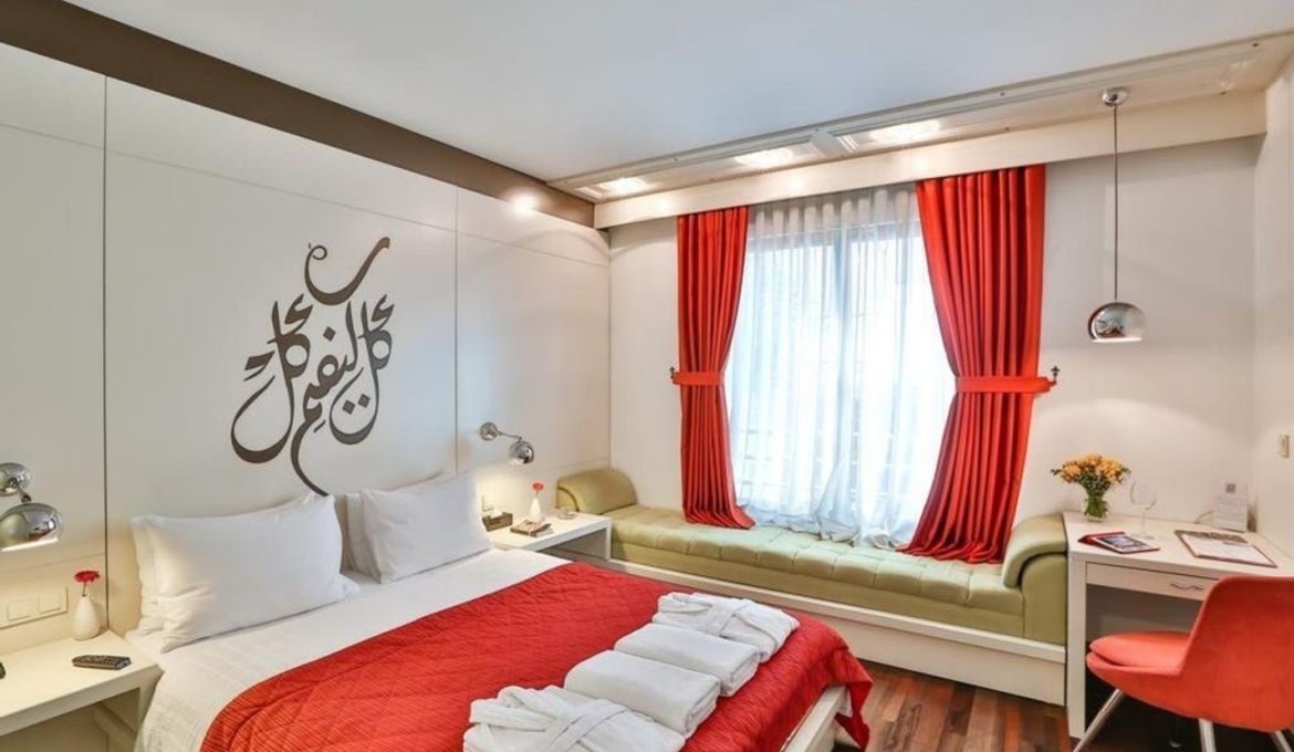 Senatus Suites