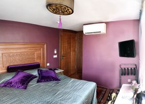 Merial Hotel
