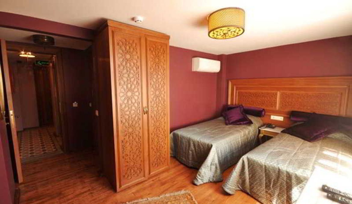 Merial Hotel