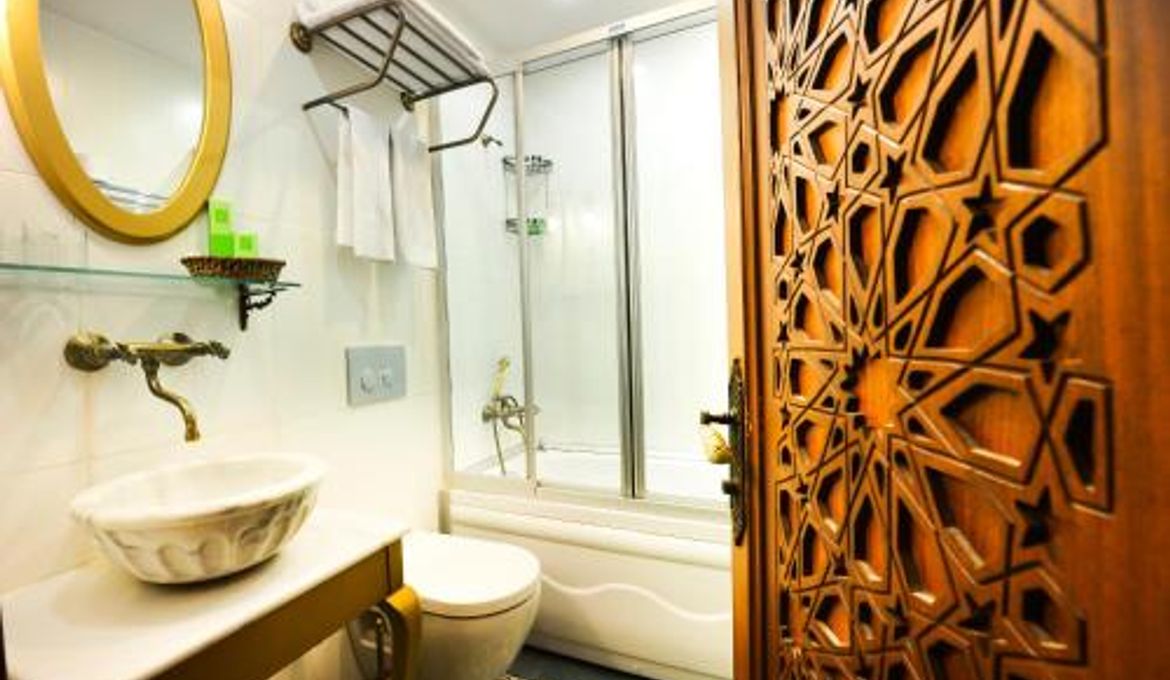 Merial Hotel