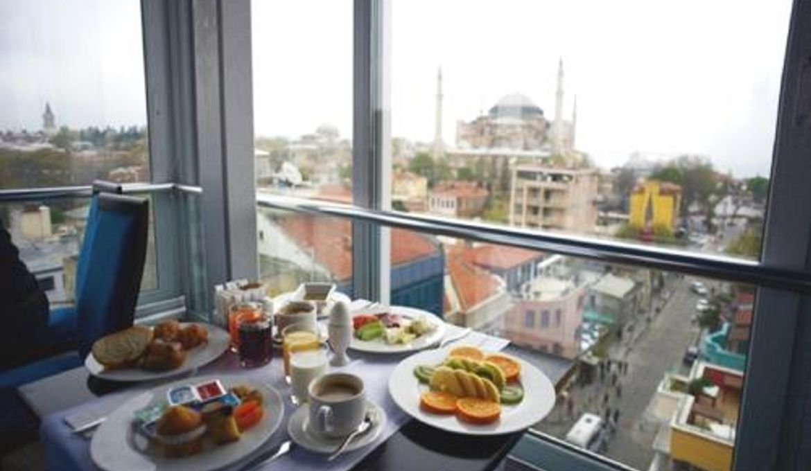 Merial Hotel