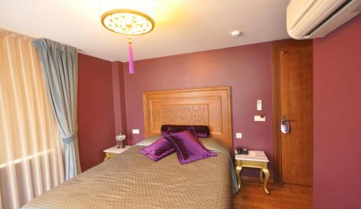 Merial Hotel