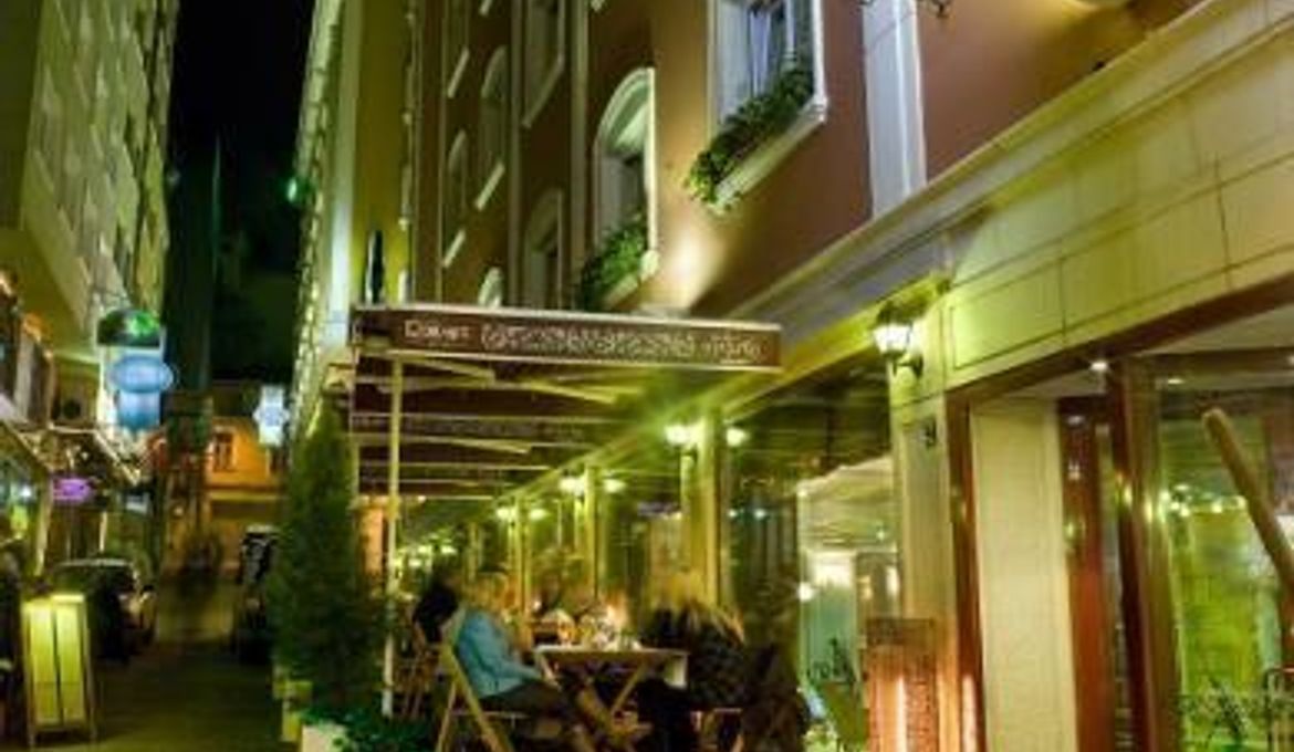 Romance Istanbul Hotel