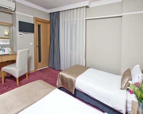 Erboy Hotel - Sirkeci Group - Стамбул - фото 2