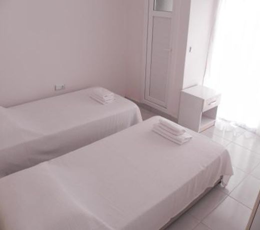 Evin Otel