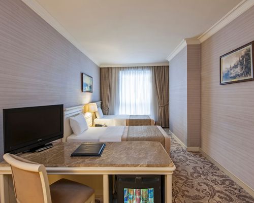 Elite World Prestige Hotel - Стамбул - фото 6