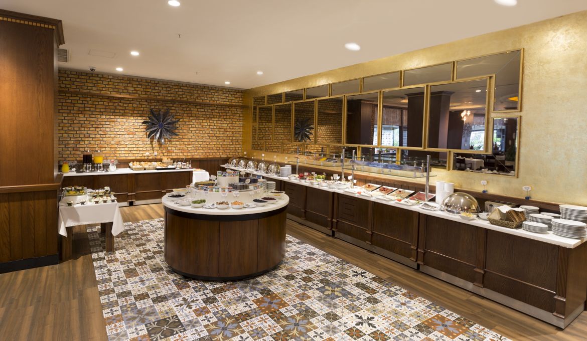 Ramada Hotel & Suites Istanbul - Atakoy