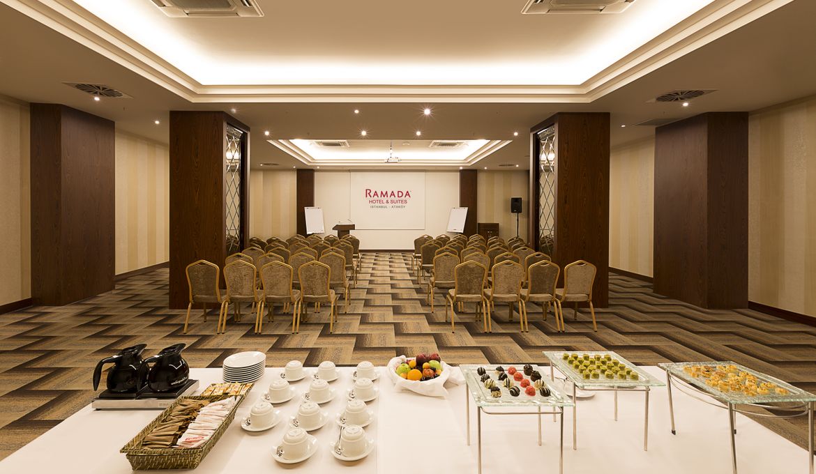 Ramada Hotel & Suites Istanbul - Atakoy