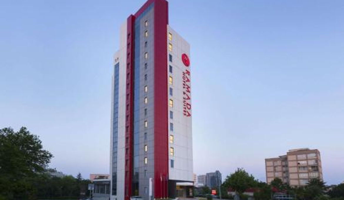 Ramada Hotel & Suites Istanbul - Atakoy