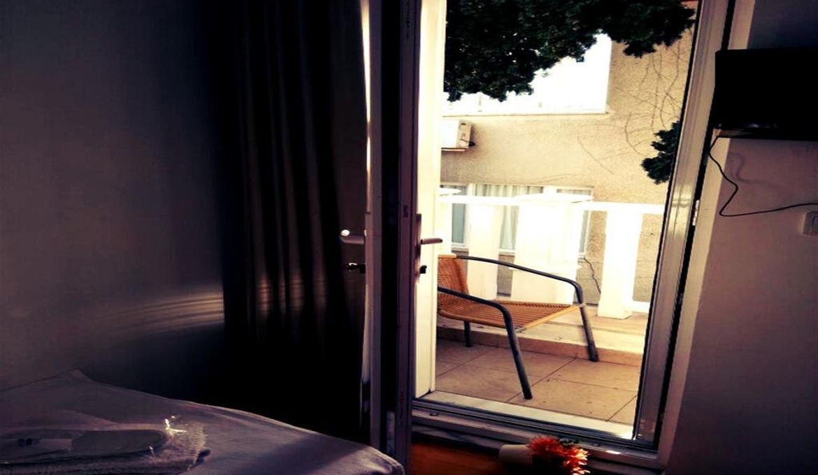 White Palace Otel