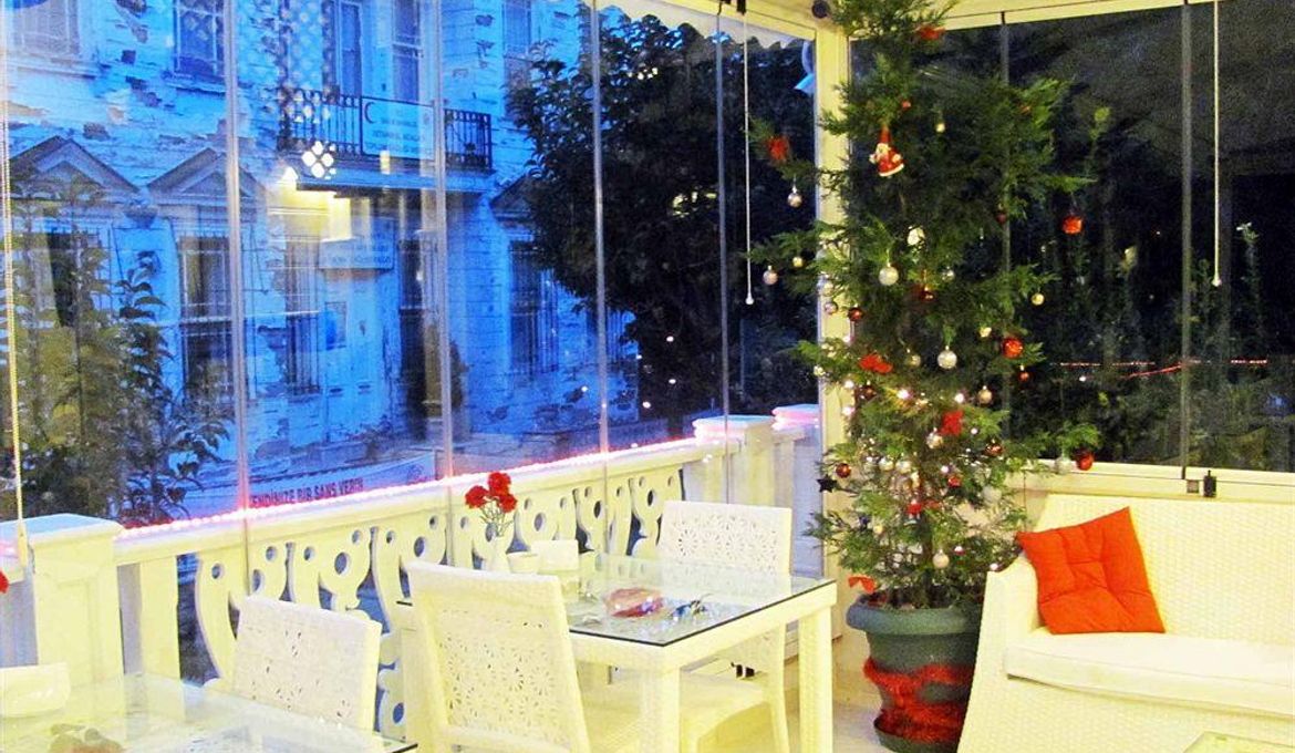 White Palace Otel