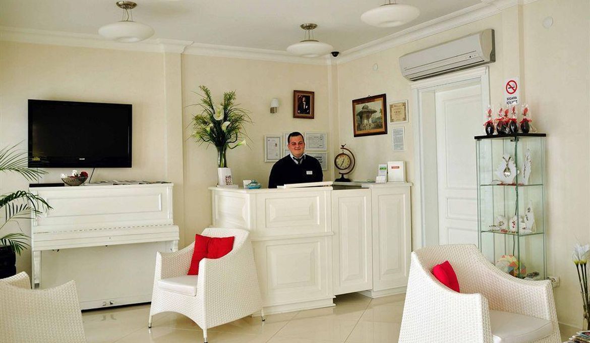 White Palace Otel