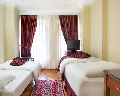 Best Western Amber Hotel - Стамбул - фото 1