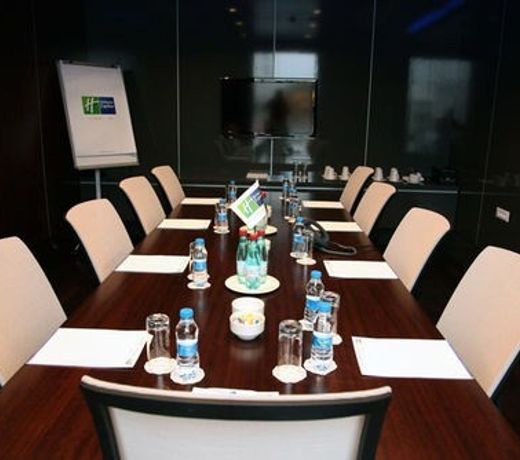 HOLIDAY INN EXPRESS ISTANBUL-ORA
