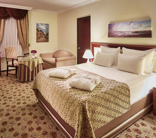 GuneÅ Hotel Merter