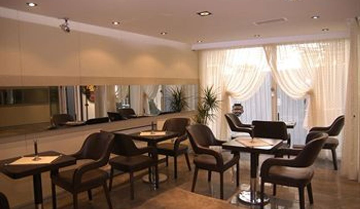 Sembol Hotel