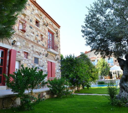 Alacati Zeytin Konak Hotel