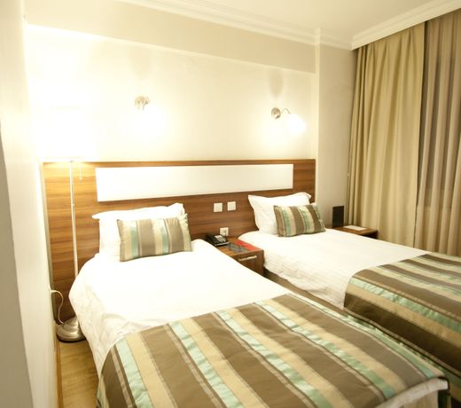 MEGAPOLE HOTEL