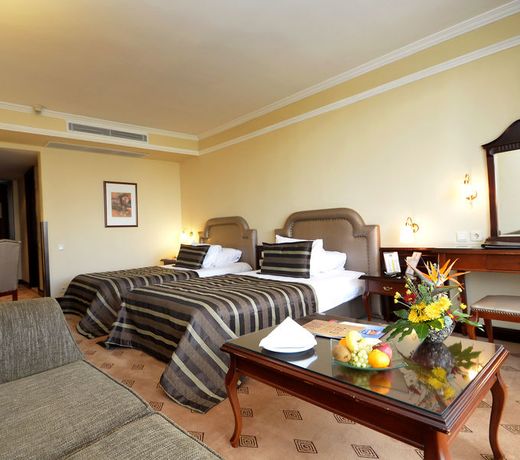 Karaca Hotel